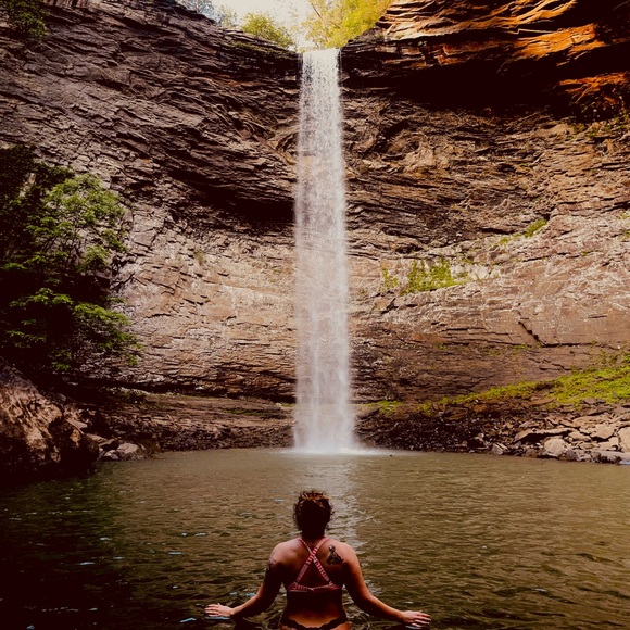 Meet your Posher, Micah - Picture 6 of 7